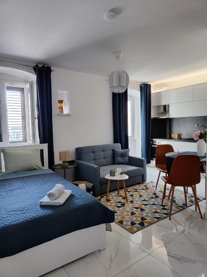 Apartment Augustini Đảo Đảo Cres Ngoại thất bức ảnh
